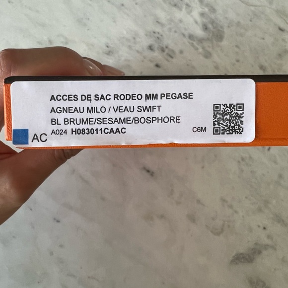 ❌SOLD❌ Hermes Rodeo MM Pegase - Picture 3 of 5